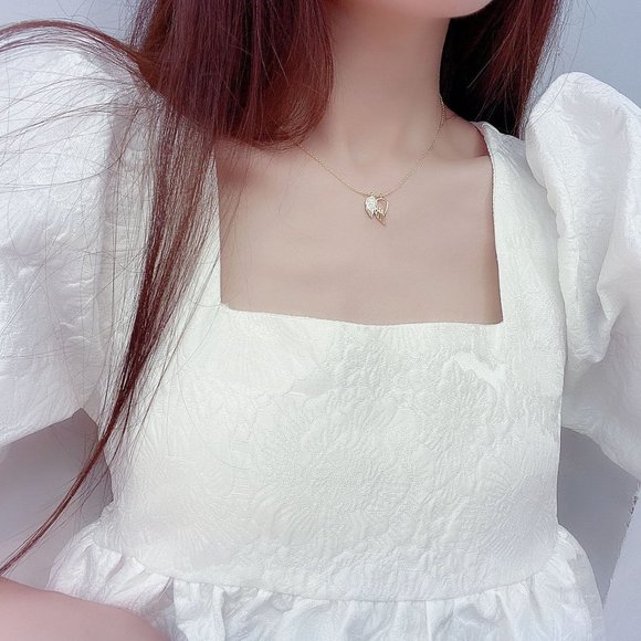 NEW 14K Gold Plated Diamond Angel Wing Necklace - Picture 3 of 9